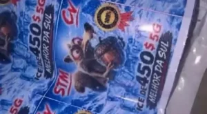 Policia apreende drogas com “especiarias” no moro do Santa Marta e que eram vendidas via redes sociais