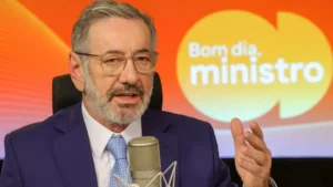 Tarifaço é Assunto Comercial, Não Político, Afirma Ministro do MDIC em Meio a Tensão com EUA