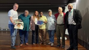 Roda de conversa homenageia Neguinho da Beija-Flor e celebra a evolução dos puxadores de samba-enredo