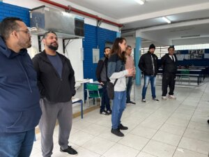 Projeto prepara estudantes para Enem e Provão Paulista e busca doações para manter alimentação dos alunos
