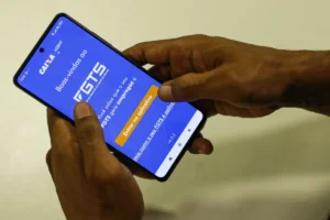 Caixa vai creditar aos trabalhadores R$ 13 bilhões do lucro do FGTS