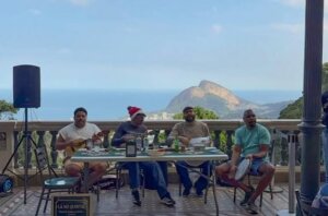 Corcovado tem fim de semana com samba gratuito no Bar Mirante