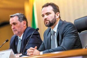 Governo prevê aliviar R$ 10 bilhões em despesas obrigatórias no Orçamento de 2027