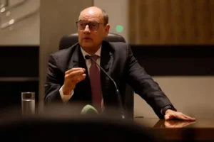 Ricardo Couto autoriza Faetec a contratar mais de 1.500 profissionais para impulsionar educação profissional
