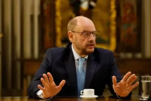 A nova ofensiva de Ricardo Couto contra ‘puxadinhos’ no governo do Rio de Janeiro