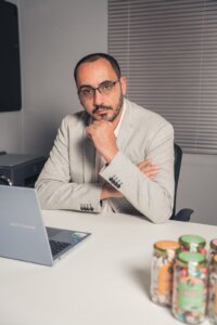 Conectando Histórias: Jorge Christian Orlandi: Amplia atuação no networking empresarial e fortalece conexões entre empreendedores