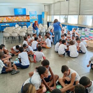“Arte de aMar” utiliza a arte para levar educação ambiental e cultura oceânica às escolas municipais do Rio