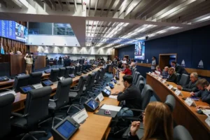Alerj debate rombo de R$ 14 bi e brechas fiscais no Rio
