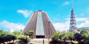 Catedral Metropolitana: um encontro entre fé, concreto e luz no Centro do Rio